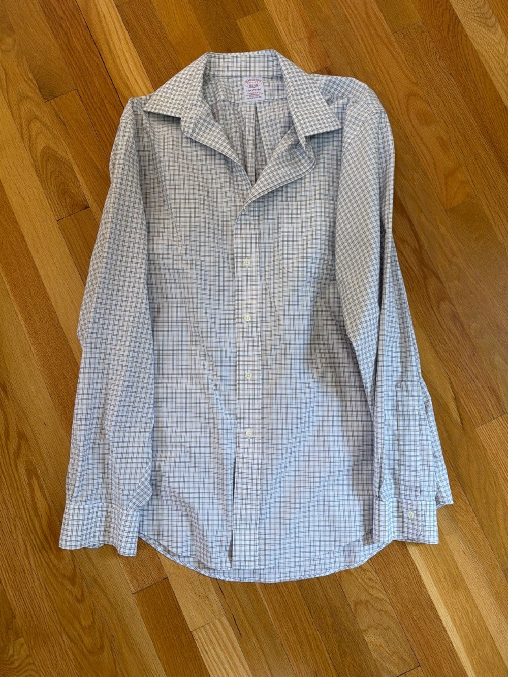 Brooks brothers men’s non iron dress shirt